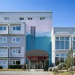 Hotel Mercure Annemasse Porte De Geneve 4*