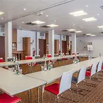 Mercure Annemasse Porte De Geneve Hotel 4*