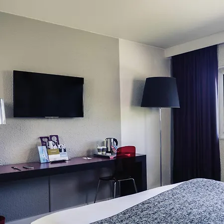 Mercure Annemasse Porte De Geneve 4*