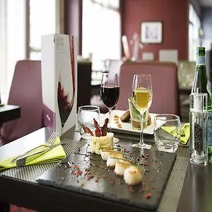 安马斯日内瓦门美居酒店 酒店