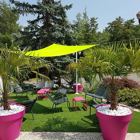 Hotel Mercure Annemasse Porte De Geneve 4*
