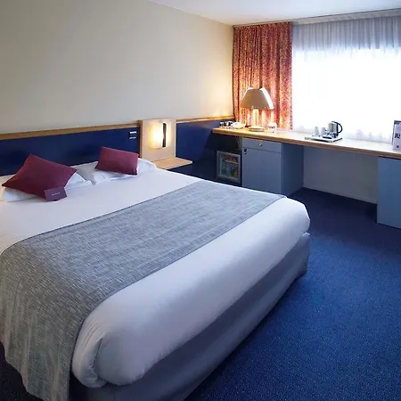 Mercure Annemasse Porte De Geneve 4*